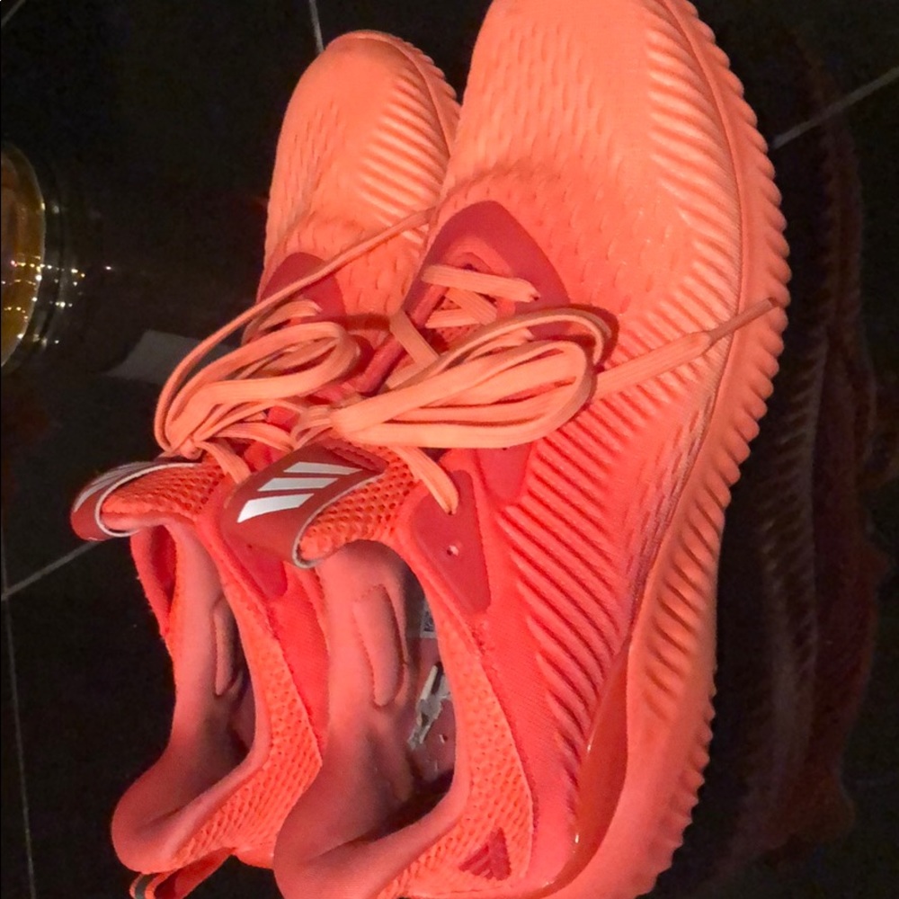 Women’s Adidas shoes